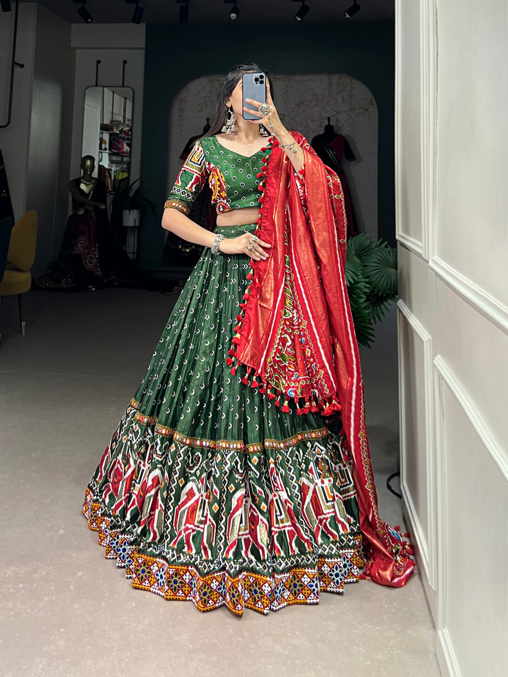 Naira wedding qr lehenga pic