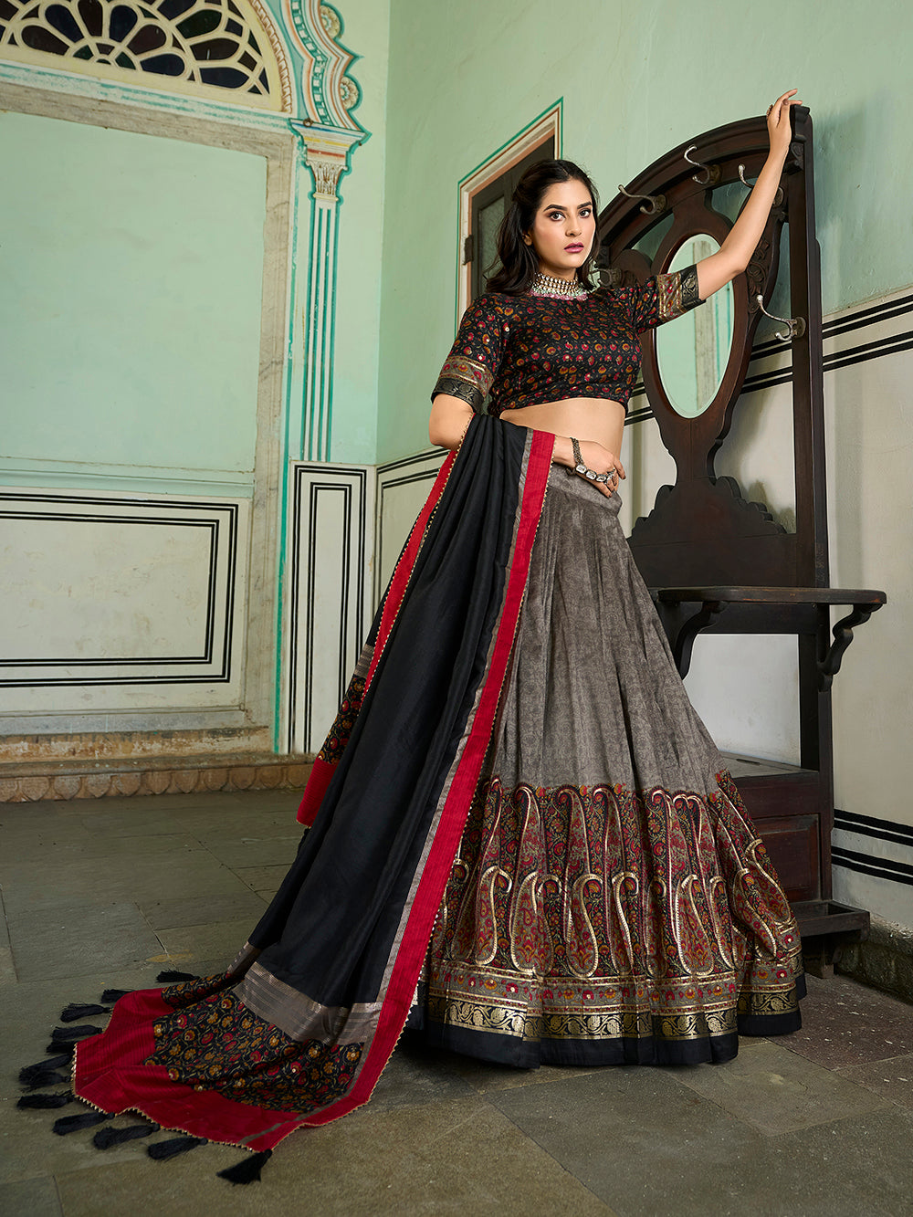 Grey Color Kashmiri Print With Foil Work Tussar Silk Indian Lehenga Ch ...